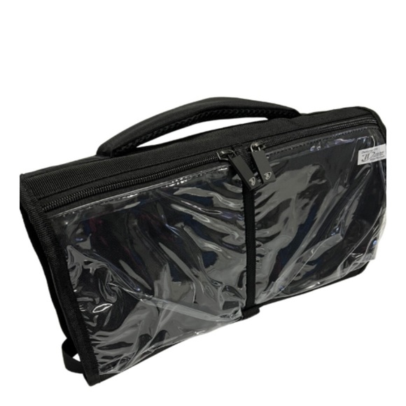 Dream Duffel Bags Dream Duffel The Attitude Hanging Accessory Case